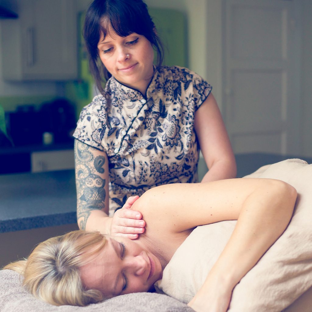 Sam Mumanu Pregnancy Massage